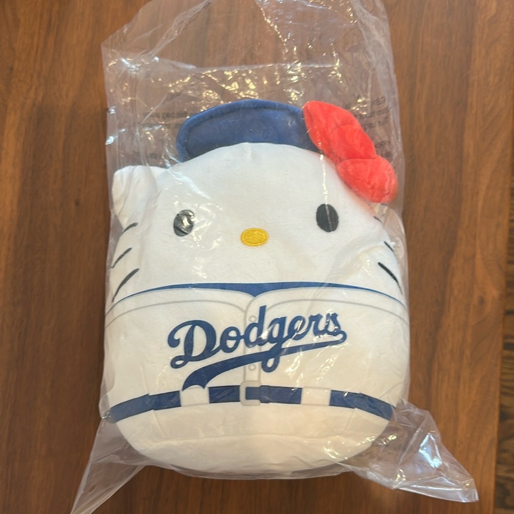 Hello Kitty Dodgers Squishmallow - NWT
